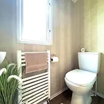 Seaside Hideaway בית נופש *